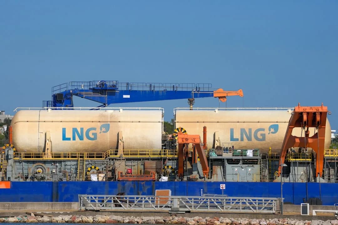 Cover Image for LNG Canada Phase 2 Expansion Advances Toward 2026 FID