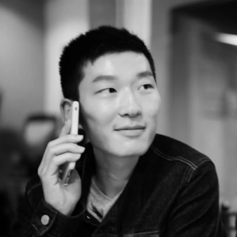 Cover Image for Quanlai Li Launches Howtowingeo.com, Openclaudia.com, ChatSlide.ai, Enception.ai